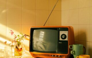 Orange Kitchen TV photo from Francisco Andreotti